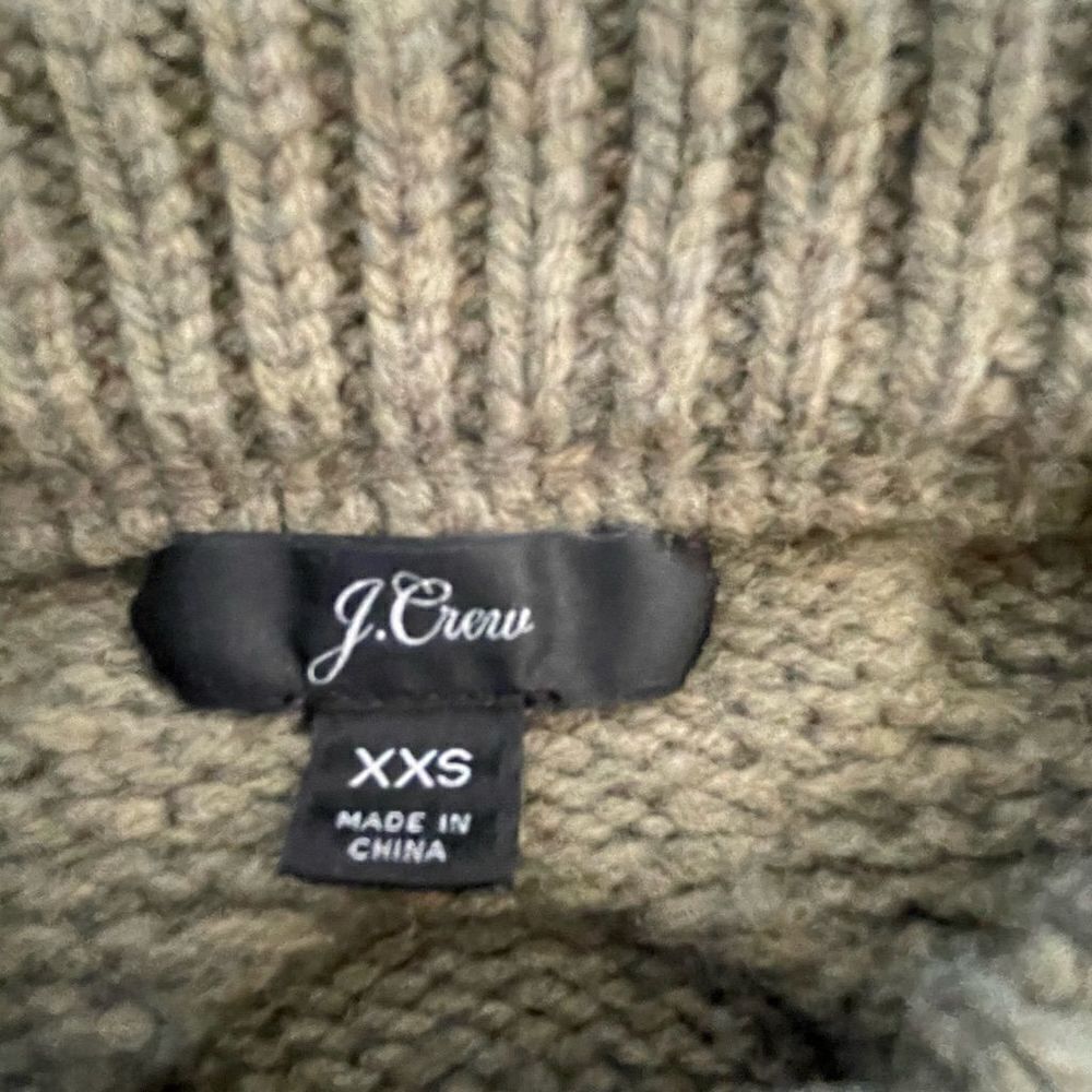 J. Crew ~ Women’s Cropped Wool Sweater ~ size XXS - Picture 4 of 7
